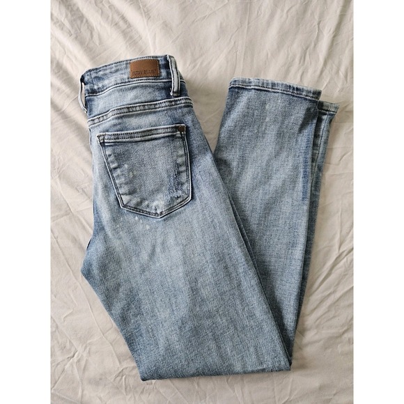 Judy Blue Denim - Judy Blue Boyfriend Fit Jeans Women's Size 3/26 Distressed Denim Light Wash